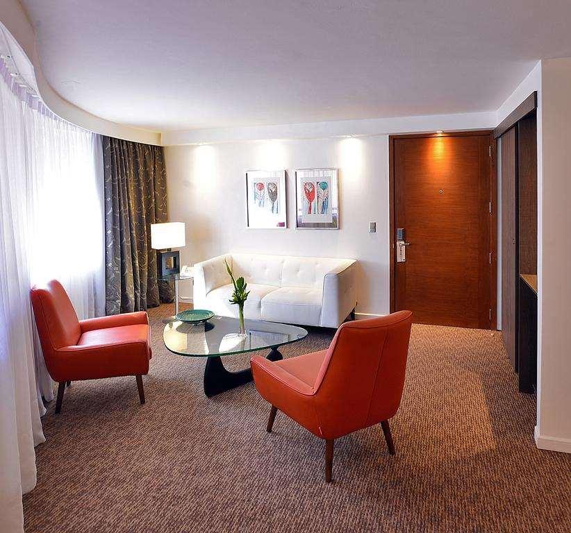 Panamericana Hotel Providencia Santiago Room photo